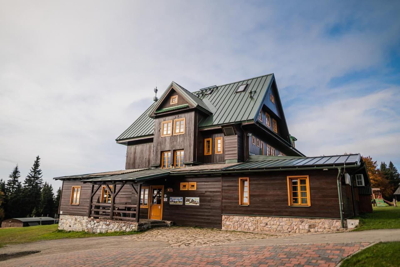 Horsky Hotel Paprsek สตาแรเมียสโต ภายนอก รูปภาพ