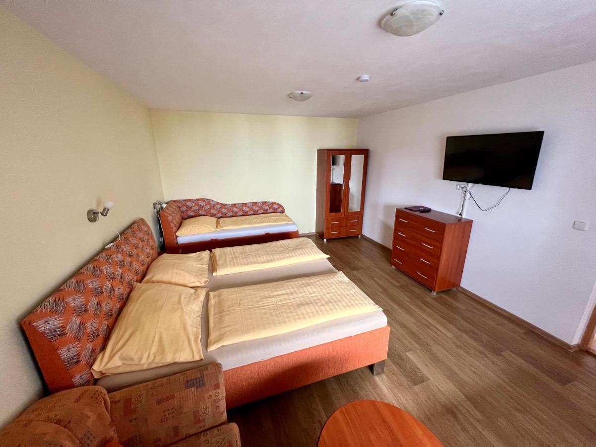 Horsky Hotel Paprsek สตาแรเมียสโต ภายนอก รูปภาพ