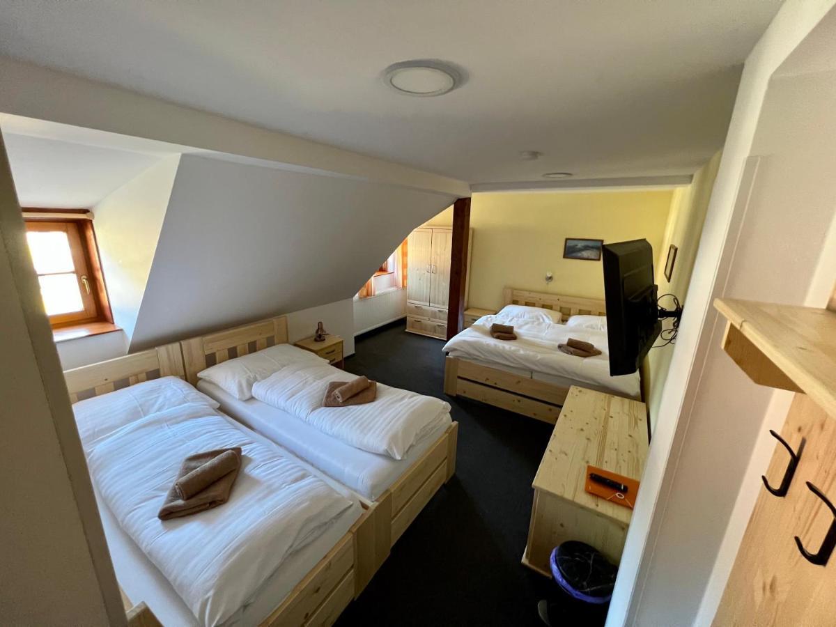 Horsky Hotel Paprsek สตาแรเมียสโต ภายนอก รูปภาพ