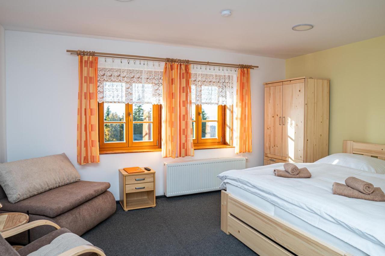 Horsky Hotel Paprsek สตาแรเมียสโต ภายนอก รูปภาพ